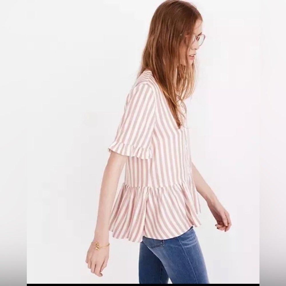 Madewell Medium petite Studio Ruffle hem Cecilia Stripe Shirt. Excellent